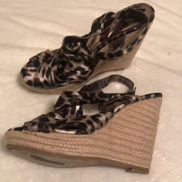 Carlos Animal Print Wedge Heel - Size 6M - Picture 1 of 8